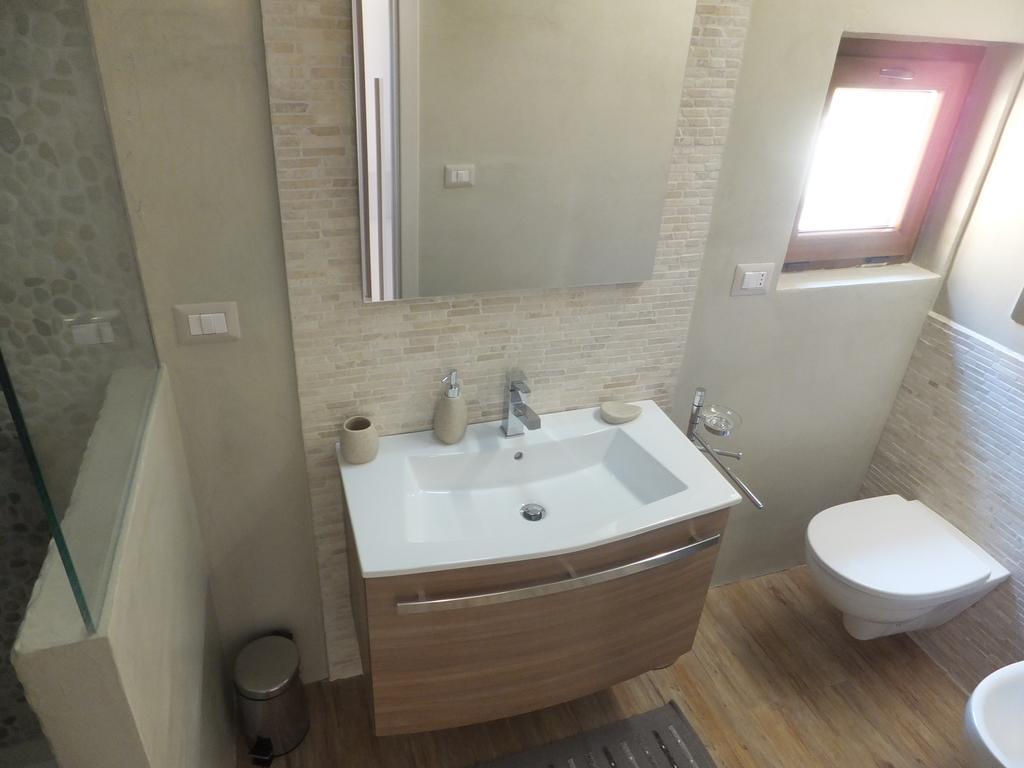 Villaggio Est Affittacamere ซาน เตโอโดโร ภายนอก รูปภาพ