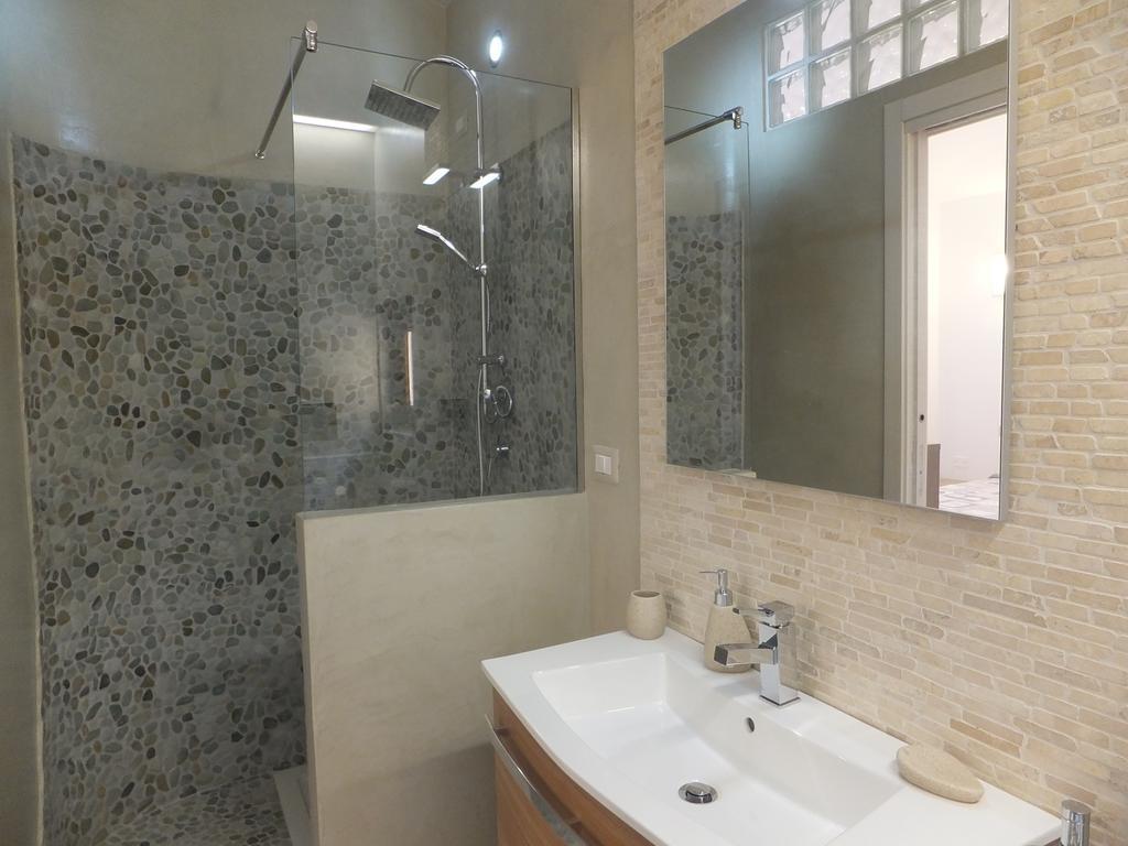 Villaggio Est Affittacamere ซาน เตโอโดโร ภายนอก รูปภาพ